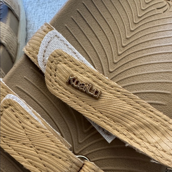 KUAILU NWOT Tan Triple-Strap Slide Orthotic Sandals SZ 9 - Picture 3 of 4